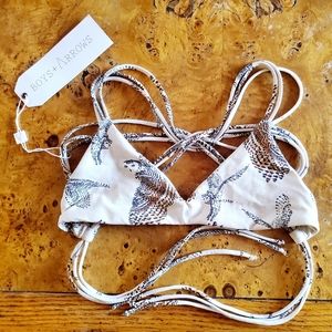 NWT Hottin' And Hollerin' bikini set!